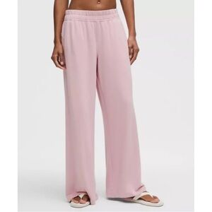 Lululemon BeCalm Mid-Rise Wide-Leg Pant Pink Haze New
